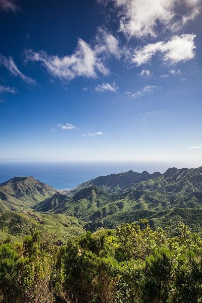 Canary Islands-Tenerife Island-northeast-La Cumbrilla-view of the Anaga Mountains